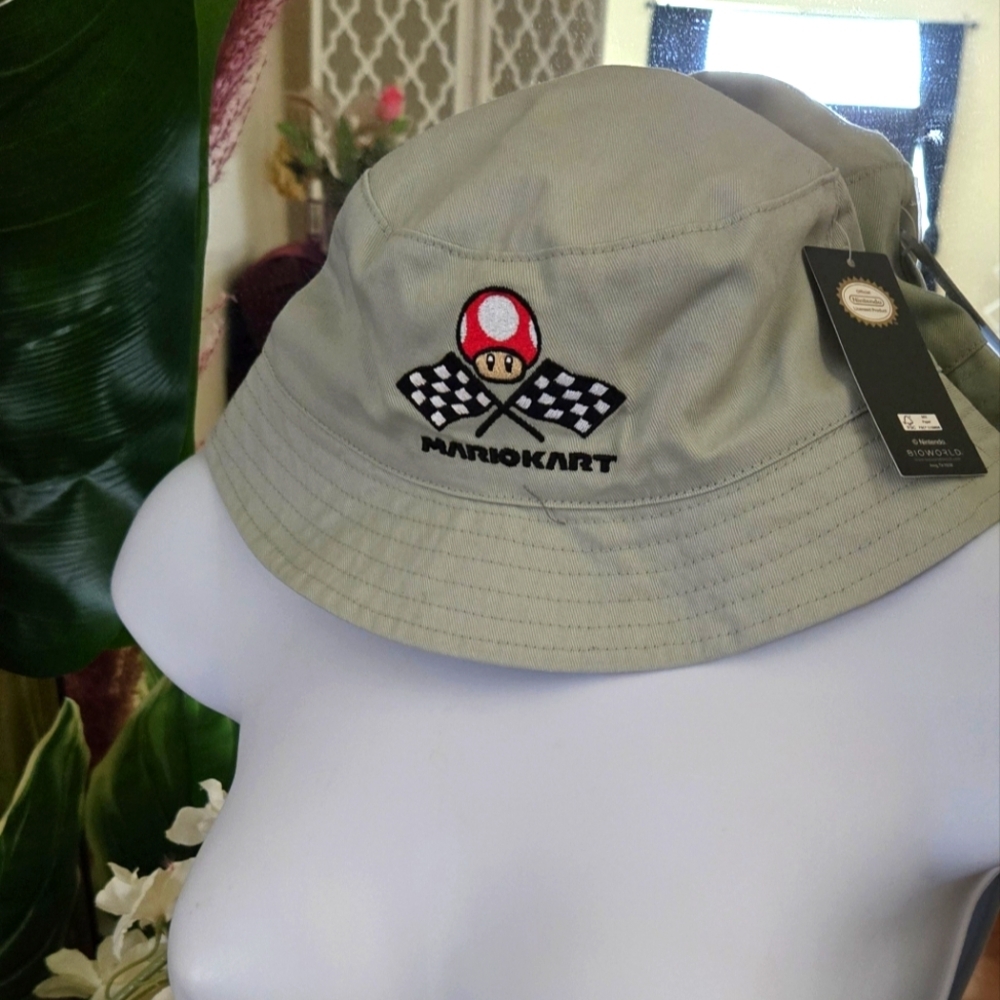 NEW Super Mario Toad Kids Bucket Hat